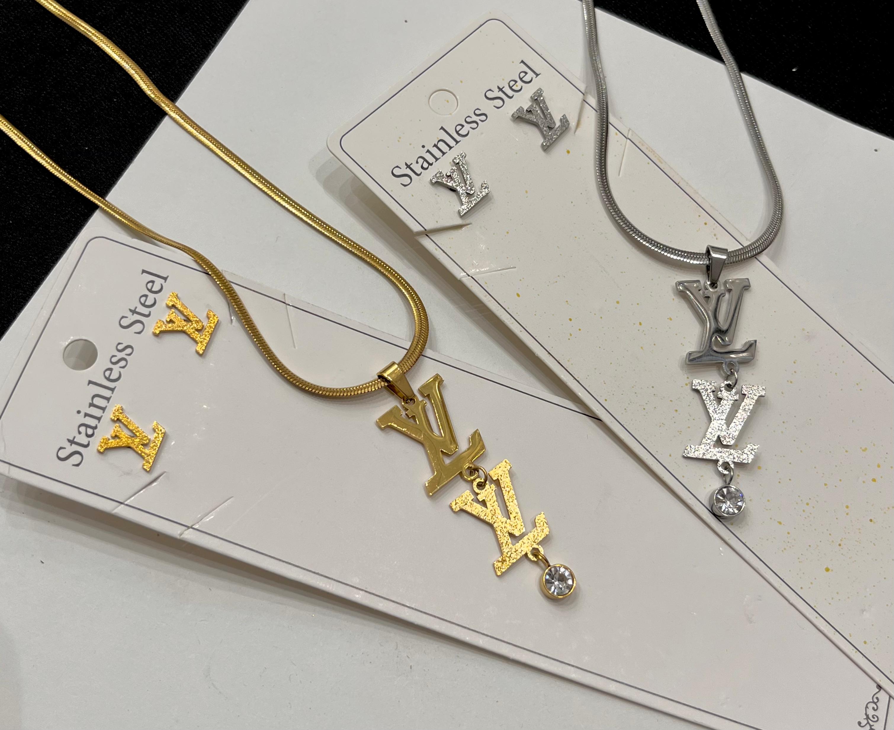 Spark pendant & Studs