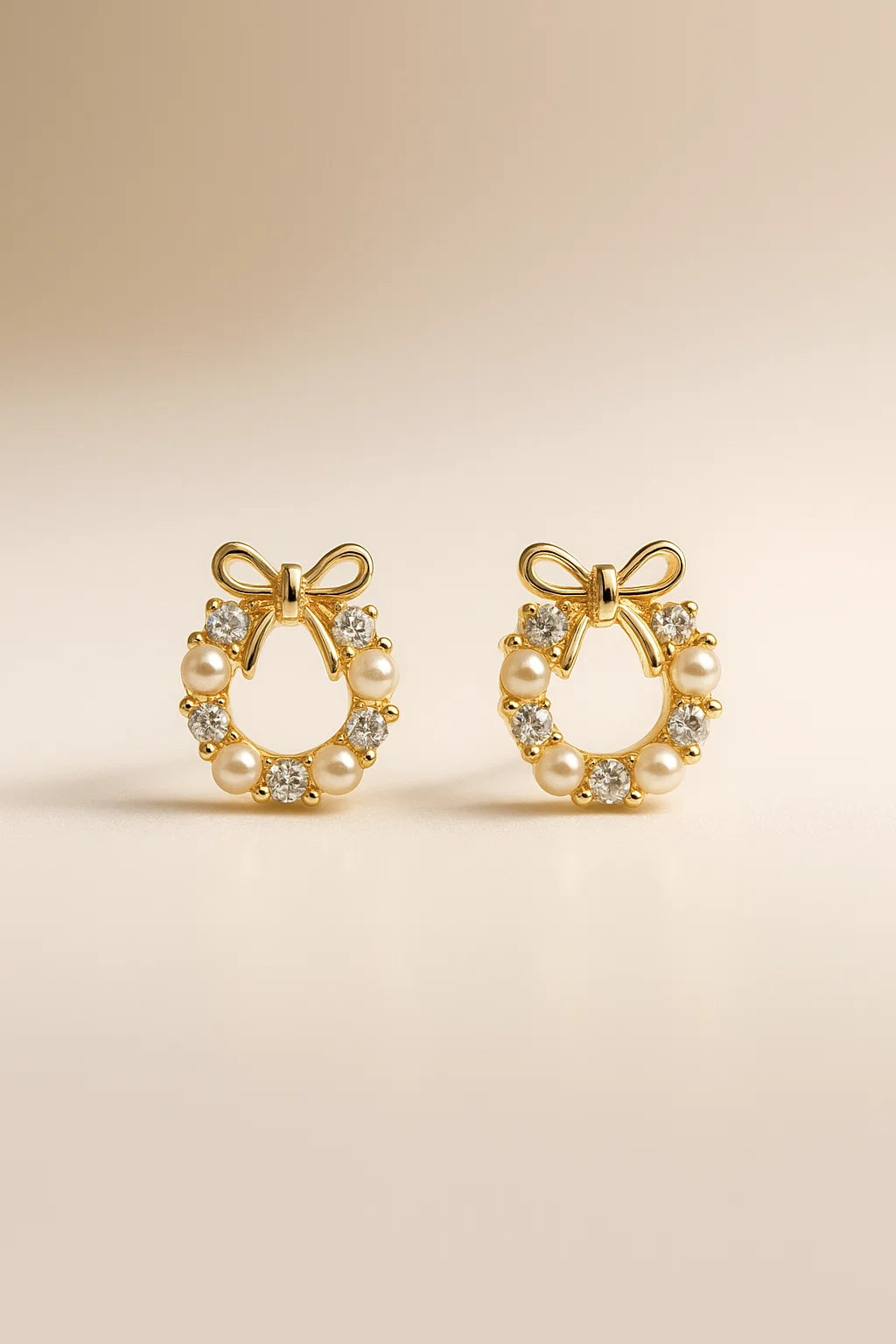 Crystal and pearl circle earrings