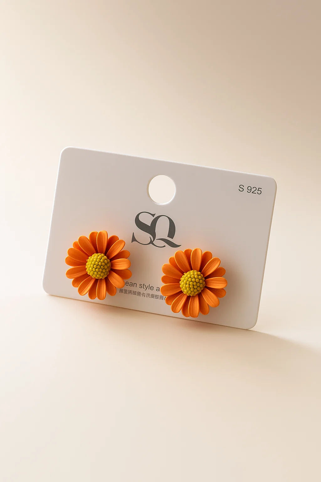 Sunny Bloom Daisy Earring